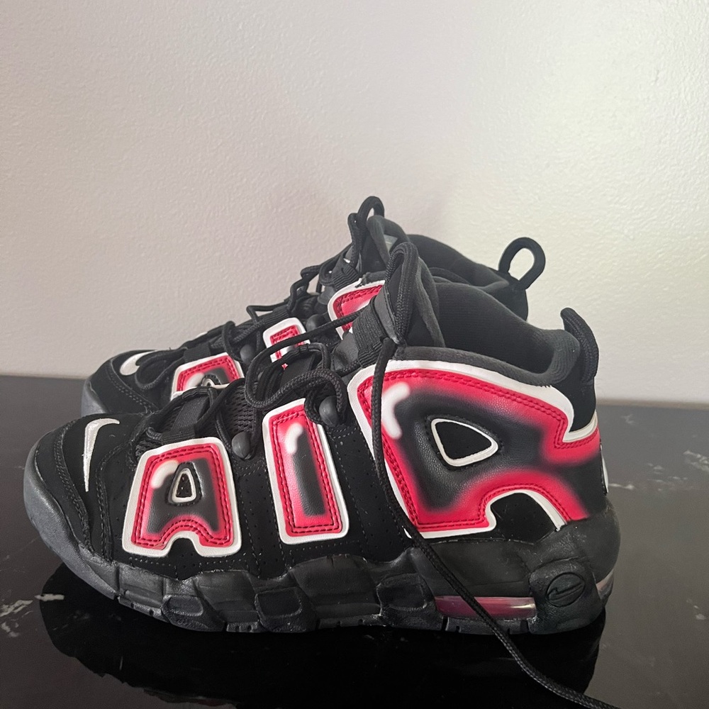 Nike Air shoes are good condition